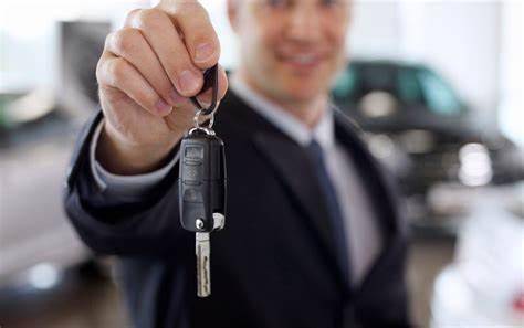 如何選擇性價比最高的車型?燃油車、電動車,哪種更適合你?